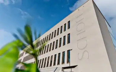Vue extérieure du siège de SCHOTT Pharma